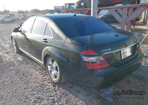 2007 Mercedes-Benz S 550 from USA, damaged, VIN WDDNG71X27A044145